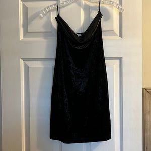 Bodycon velvet black strapless dress from Garage. Size medium. Never worn